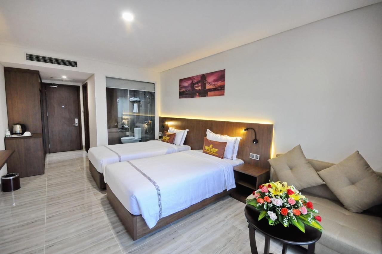 Crown Nguyen Hoang Hotel Nha Trang Exterior photo